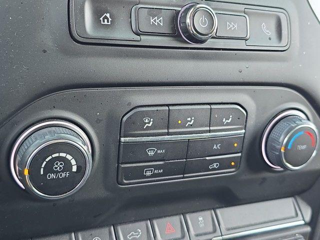 2022 Chevrolet Silverado 1500 Vehicle Photo in Pleasant Hills, PA 15236