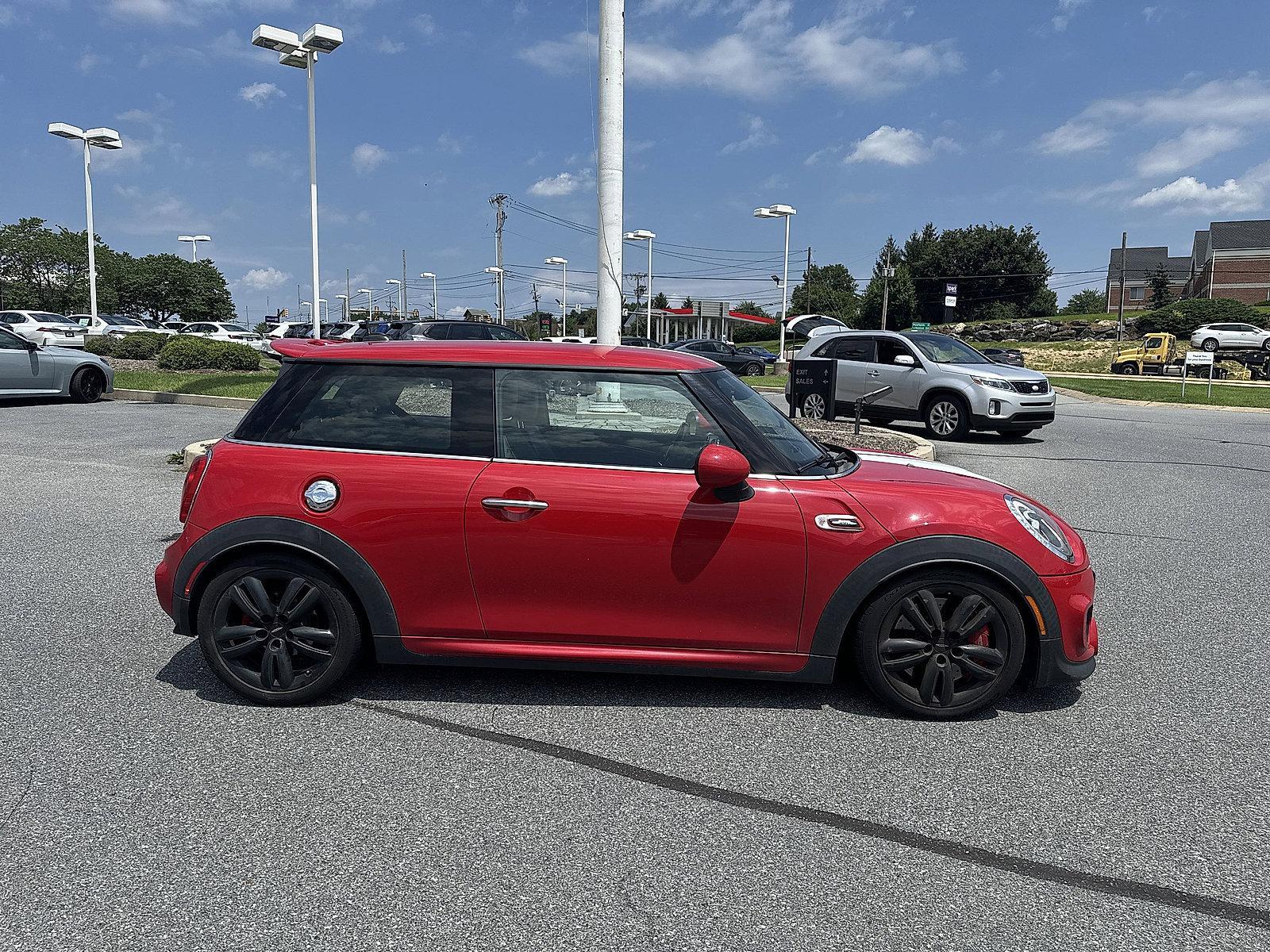 2016 MINI John Cooper Works Hardtop Vehicle Photo in Lancaster, PA 17601