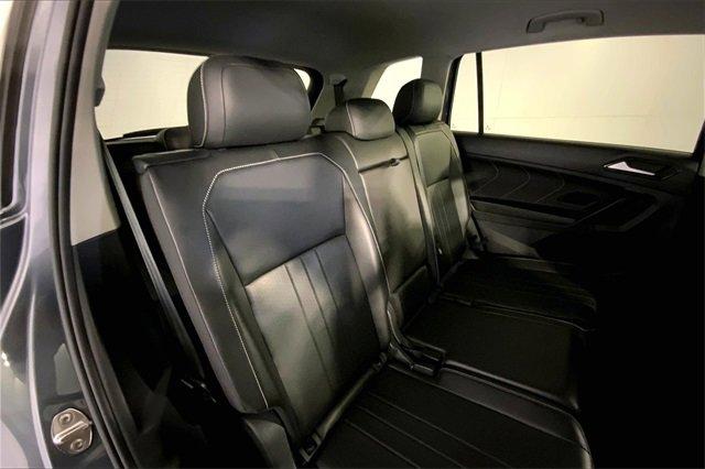2024 Volkswagen Tiguan Vehicle Photo in KANSAS CITY, MO 64114-4502