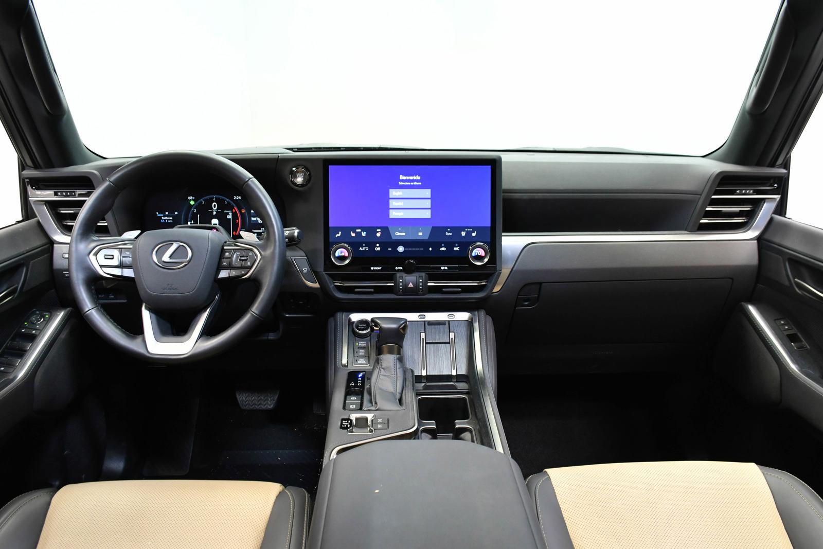 2024 Lexus GX 550 Vehicle Photo in DALLAS, TX 75235