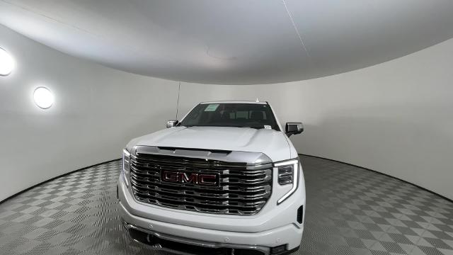 2024 GMC Sierra 1500 Vehicle Photo in GILBERT, AZ 85297-0402