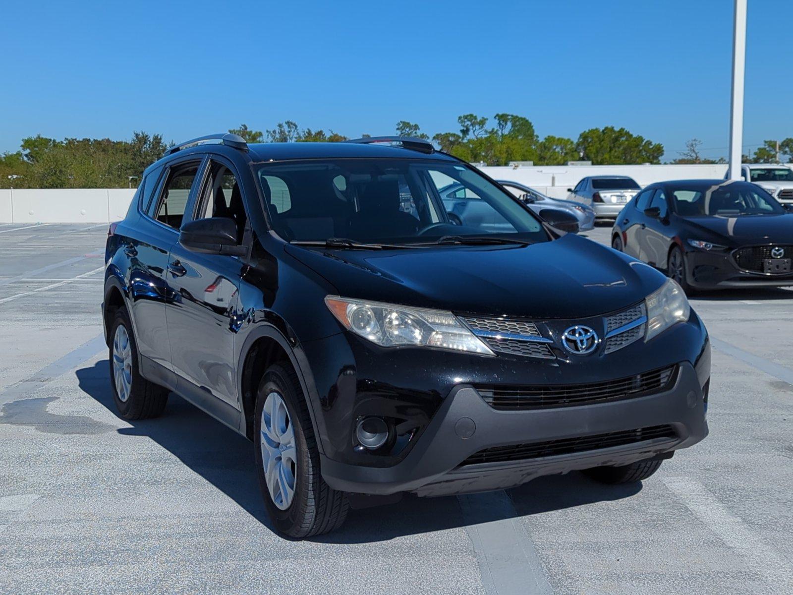 2013 Toyota RAV4 Vehicle Photo in Ft. Myers, FL 33907