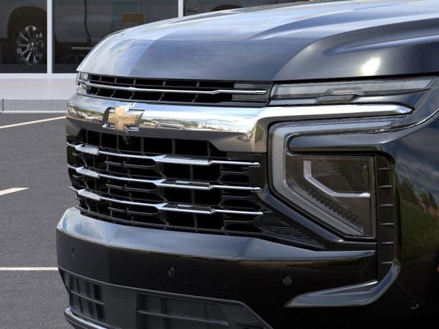 2025 Chevrolet Suburban Vehicle Photo in TIMONIUM, MD 21093-2300