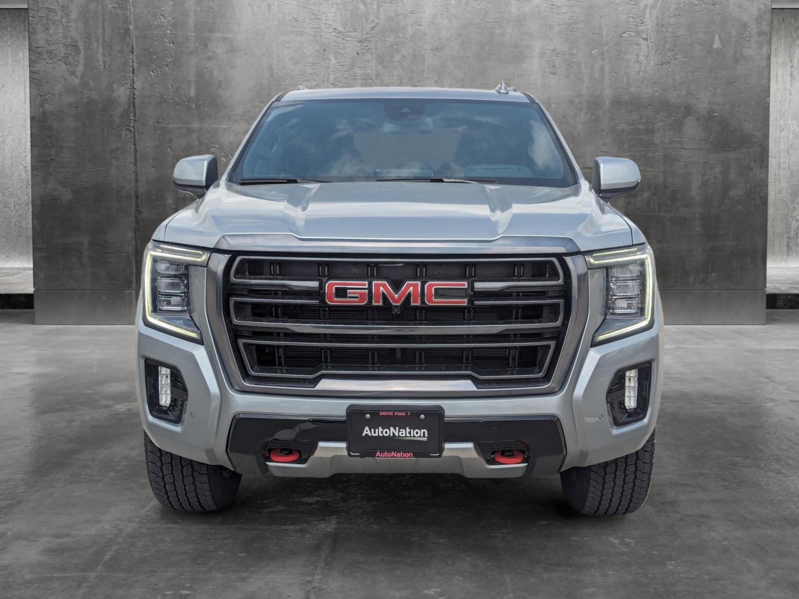 2024 GMC Yukon Vehicle Photo in CORPUS CHRISTI, TX 78412-4902