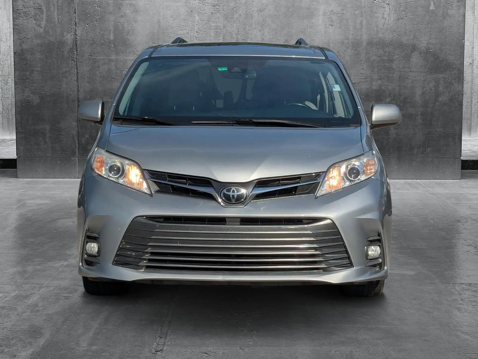 2020 Toyota Sienna Vehicle Photo in Orlando, FL 32811