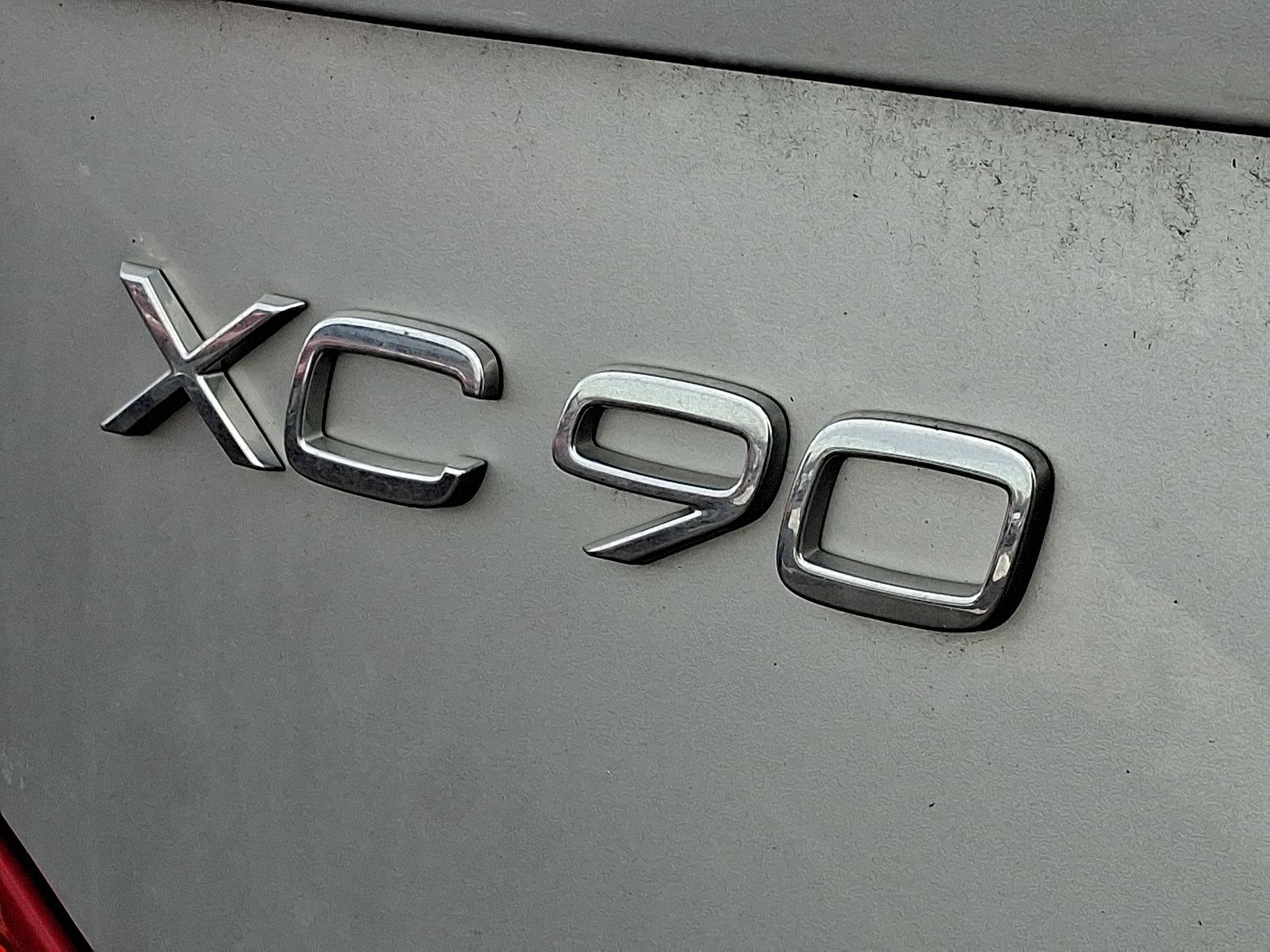 2022 Volvo XC90 Vehicle Photo in Trevose, PA 19053