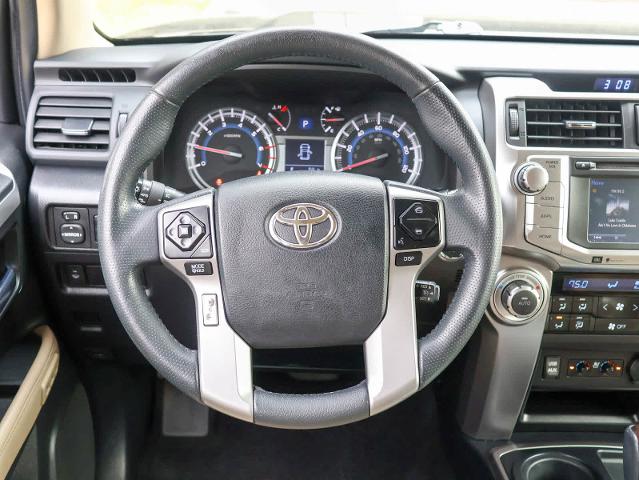 2017 Toyota 4Runner Vehicle Photo in Dallas, TX 75209