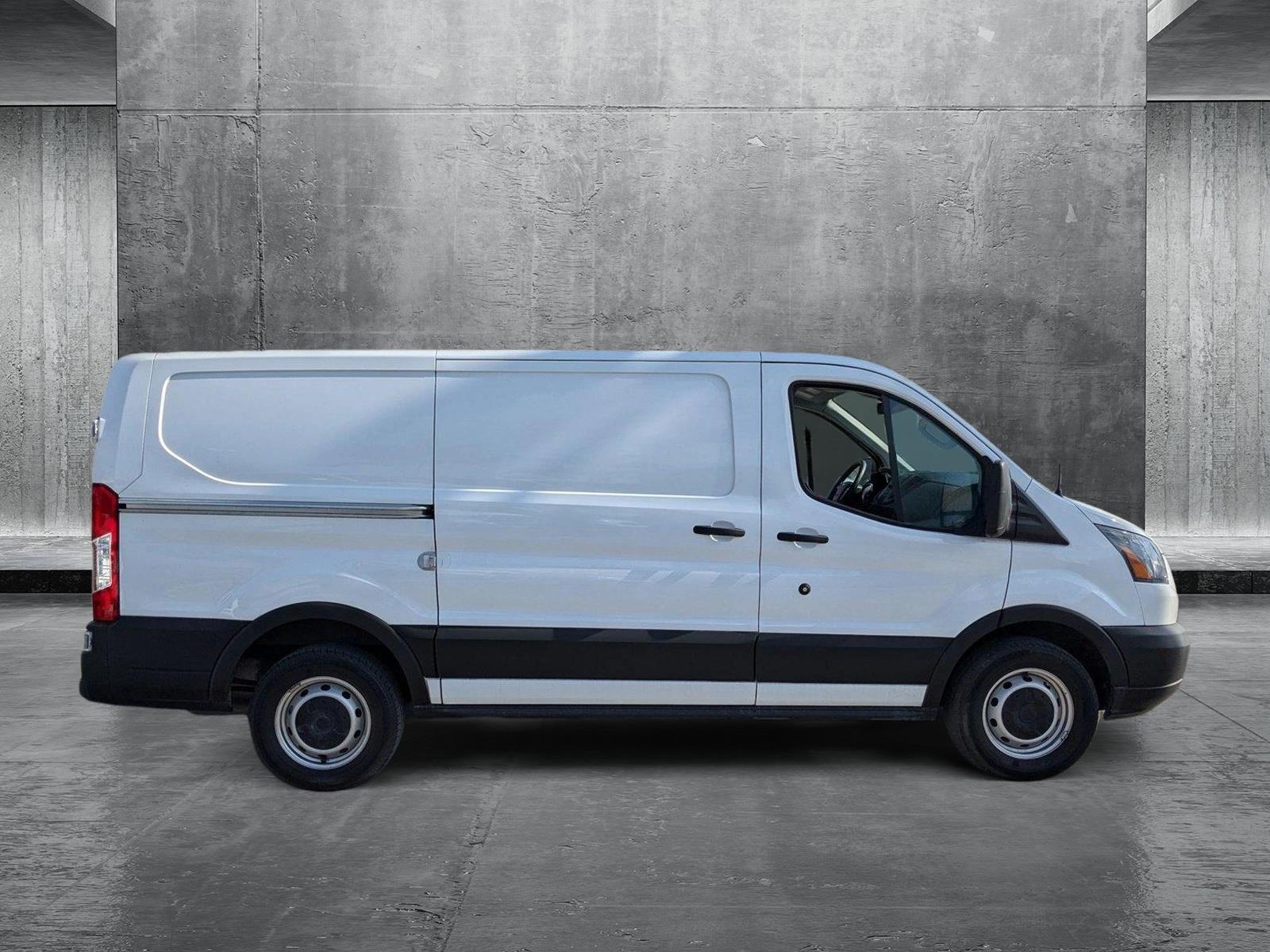 2019 Ford Transit Van Vehicle Photo in Miami, FL 33015