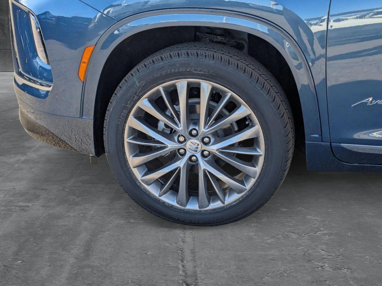 2025 Buick Enclave Vehicle Photo in LONE TREE, CO 80124-2750