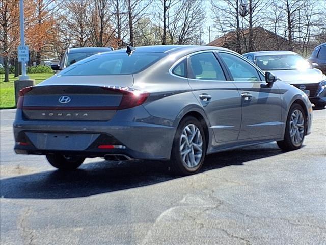 Used 2023 Hyundai Sonata SEL with VIN KMHL14JA5PA262637 for sale in Springfield, IL