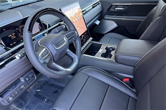 2025 GMC Sierra EV Vehicle Photo in ELK GROVE, CA 95757-8703