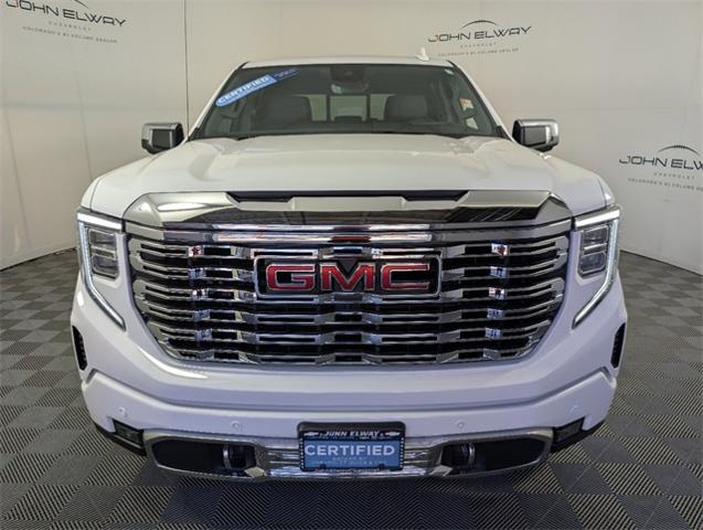 2024 GMC Sierra 1500 Vehicle Photo in ENGLEWOOD, CO 80113-6708