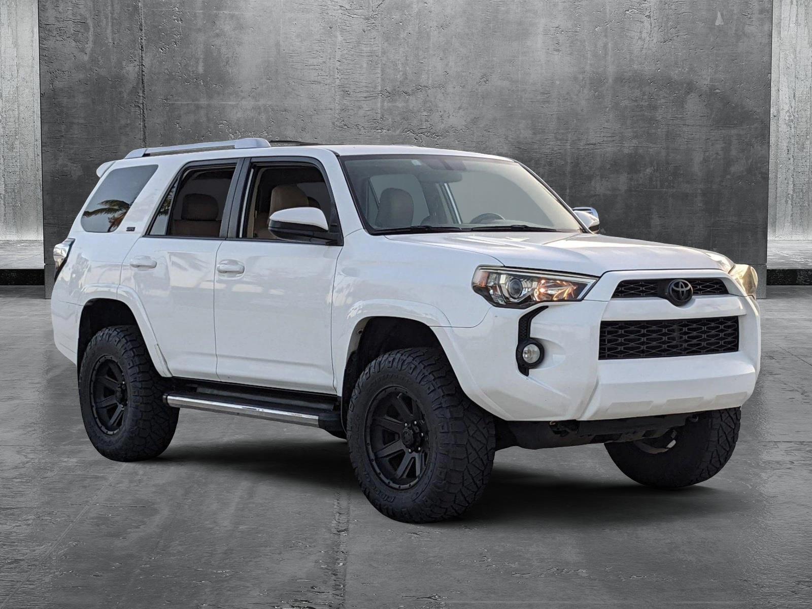 2014 Toyota 4Runner Vehicle Photo in Davie, FL 33331