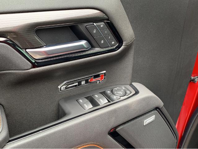 2025 GMC Sierra 1500 Vehicle Photo in BEAUFORT, SC 29906-4218