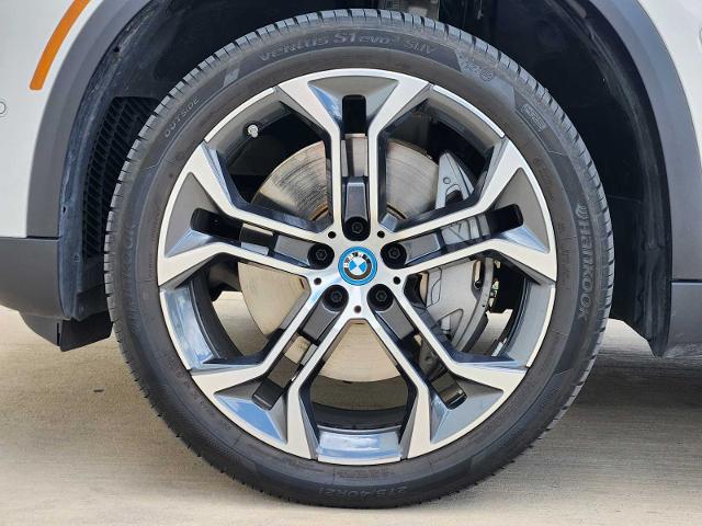 2025 BMW X5 xDrive50e Vehicle Photo in PLANO, TX 75024