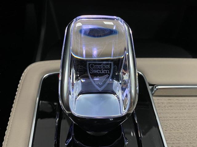 2025 Volvo XC90 Plug-In Hybrid Vehicle Photo in Appleton, WI 54913