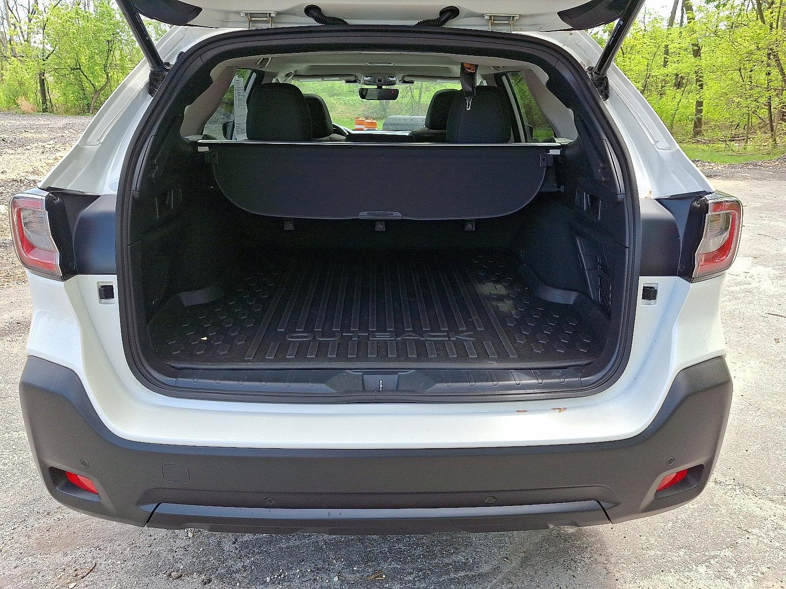 2024 Subaru Outback Vehicle Photo in Harrisburg, PA 17111
