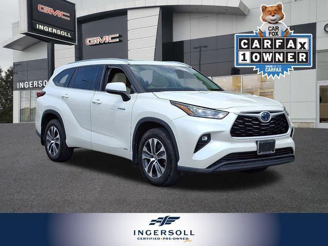 2020 Toyota Highlander Vehicle Photo in WATERTOWN, CT 06795-3318
