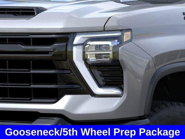 2025 Chevrolet Silverado 2500 HD Vehicle Photo in BROCKTON, MA 02301-7113