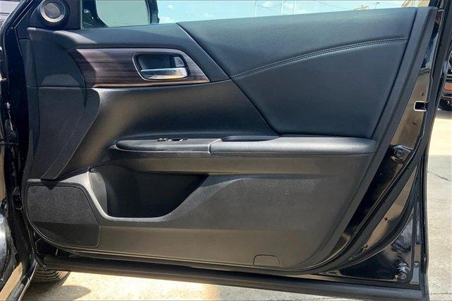 2016 Honda Accord Sedan Vehicle Photo in TOPEKA, KS 66609-0000
