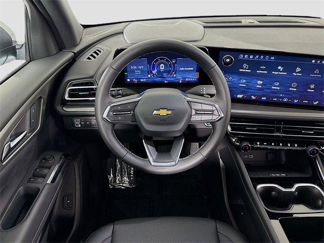 2025 Chevrolet Traverse Vehicle Photo in PUYALLUP, WA 98371-4149