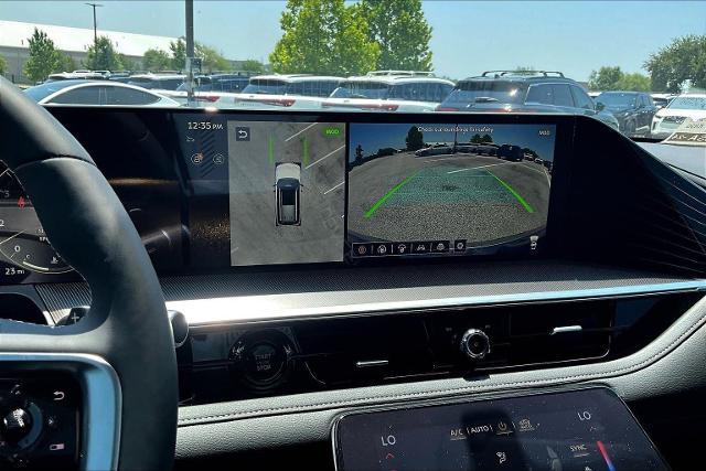2025 INFINITI QX80 Vehicle Photo in San Antonio, TX 78230
