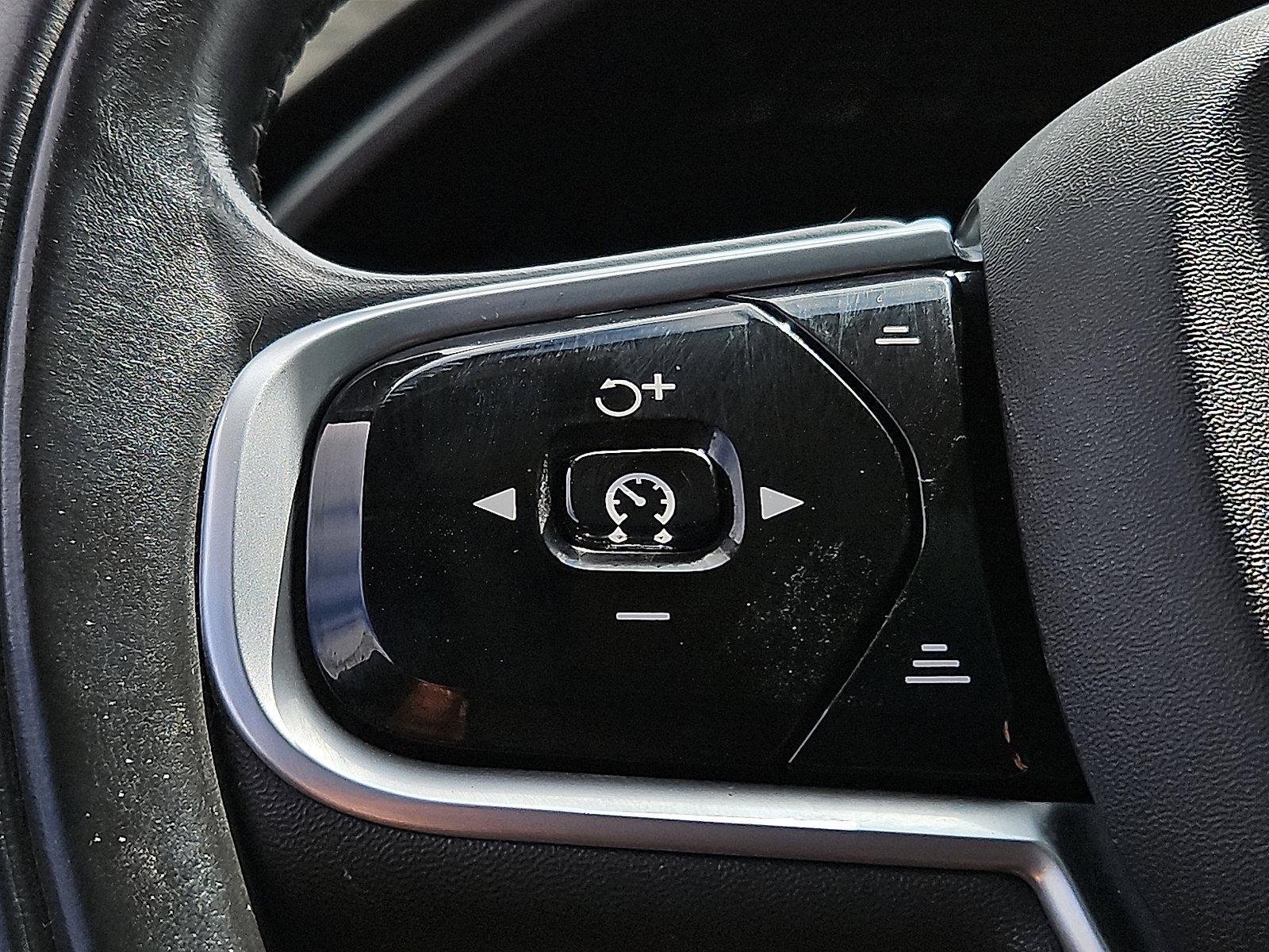 2019 Volvo XC90 Vehicle Photo in Trevose, PA 19053