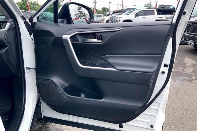 2022 Toyota RAV4 Vehicle Photo in KANSAS CITY, MO 64114-4502