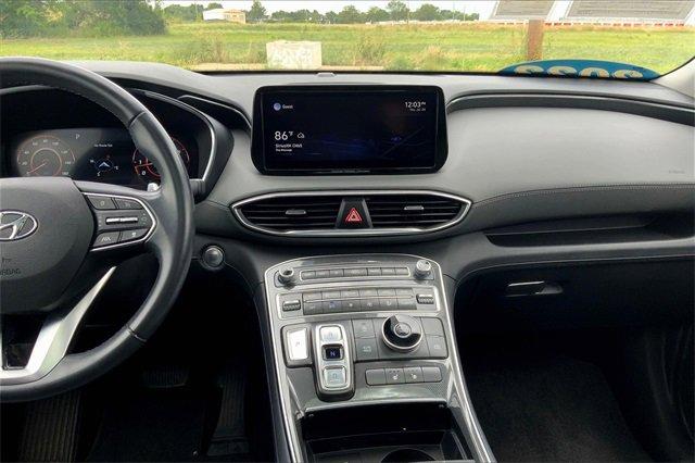 2022 Hyundai Santa Fe Vehicle Photo in TOPEKA, KS 66609-0000