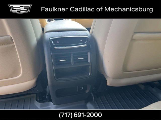 2017 Cadillac XT5 Vehicle Photo in MECHANICSBURG, PA 17050-1707