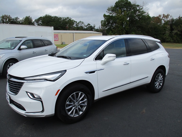 Used 2023 Buick Enclave Essence with VIN 5GAERBKW5PJ276172 for sale in Deridder, LA