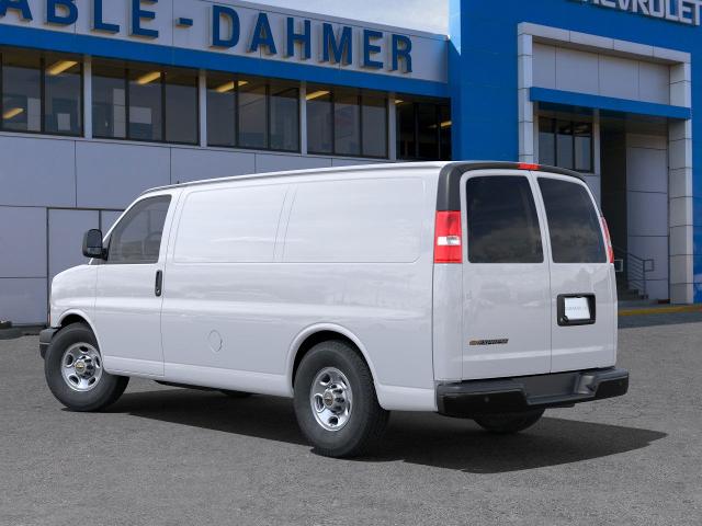 2024 Chevrolet Express Cargo 2500 Vehicle Photo in KANSAS CITY, MO 64114-4502