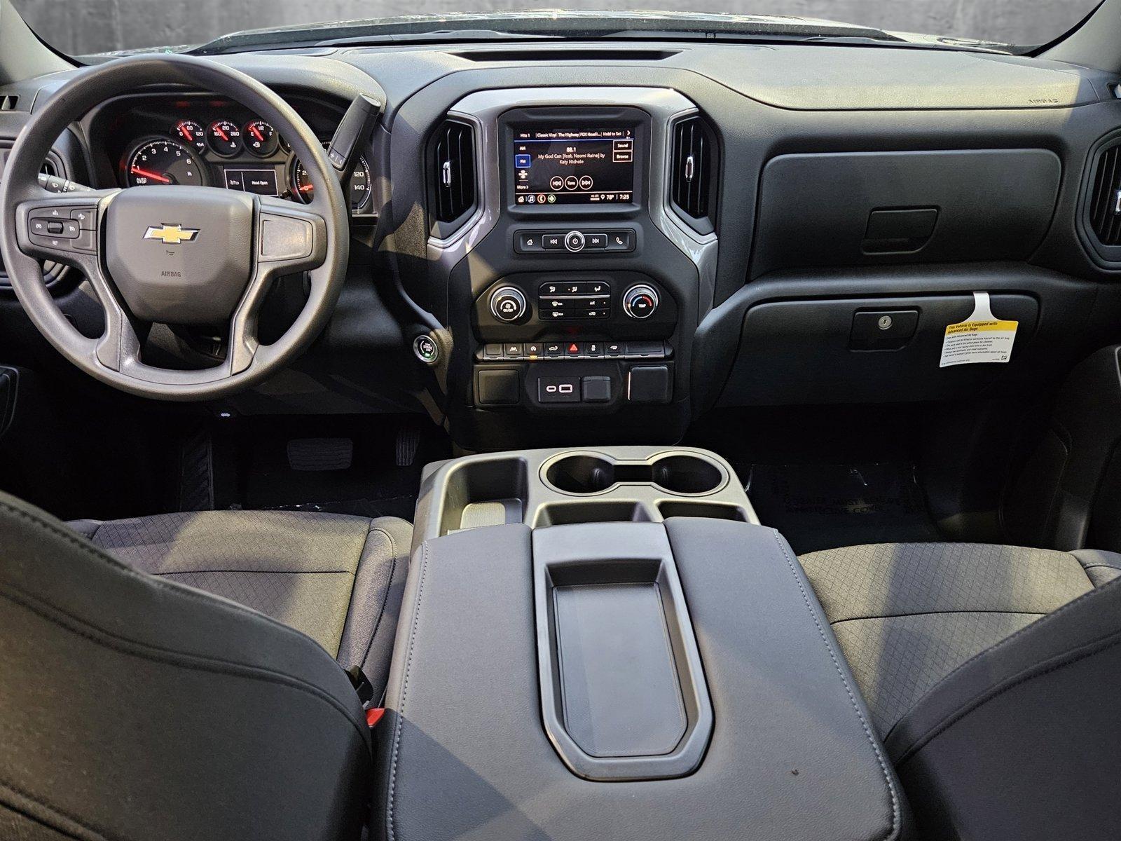 2025 Chevrolet Silverado 1500 Vehicle Photo in GREENACRES, FL 33463-3207