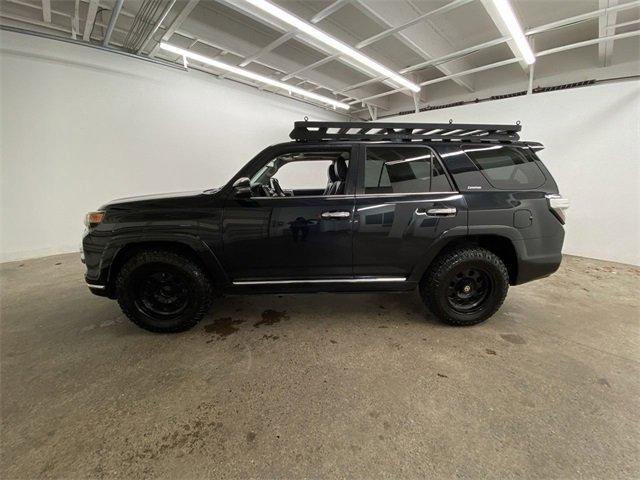 2016 Toyota 4Runner Vehicle Photo in PORTLAND, OR 97225-3518