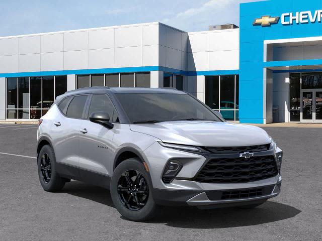 2025 Chevrolet Blazer Vehicle Photo in MOON TOWNSHIP, PA 15108-2571