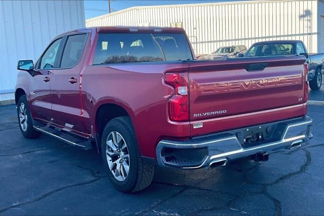 Used 2020 Chevrolet Silverado 1500 LT with VIN 1GCUYDED7LZ179666 for sale in Van Buren, AR