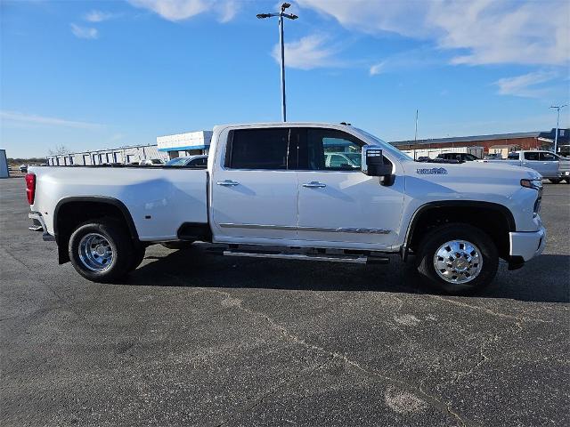 2025 Chevrolet Silverado 3500 HD Vehicle Photo in EASTLAND, TX 76448-3020