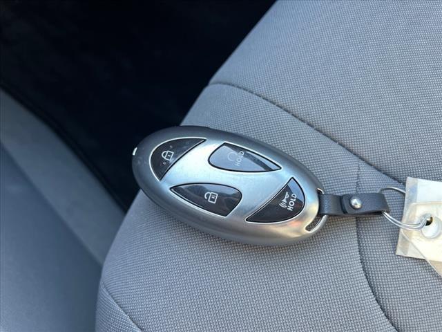 2024 Hyundai ELANTRA Vehicle Photo in Shiloh, IL 62269