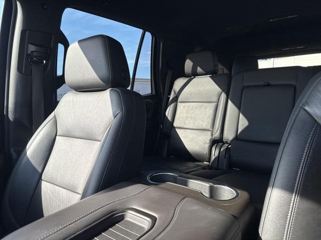 2021 Chevrolet Tahoe Vehicle Photo in VENTURA, CA 93003-8585