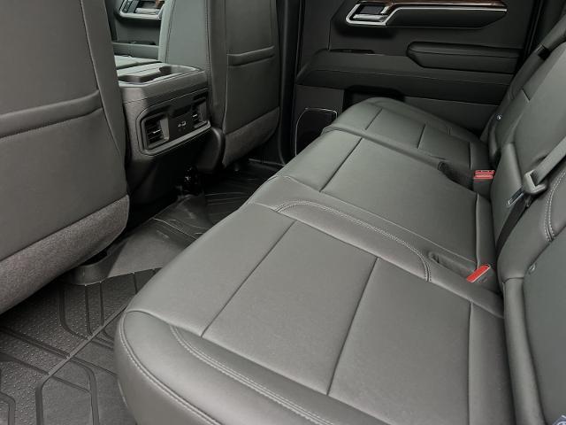 2025 Chevrolet Silverado 1500 Vehicle Photo in PITTSBURG, CA 94565-7121