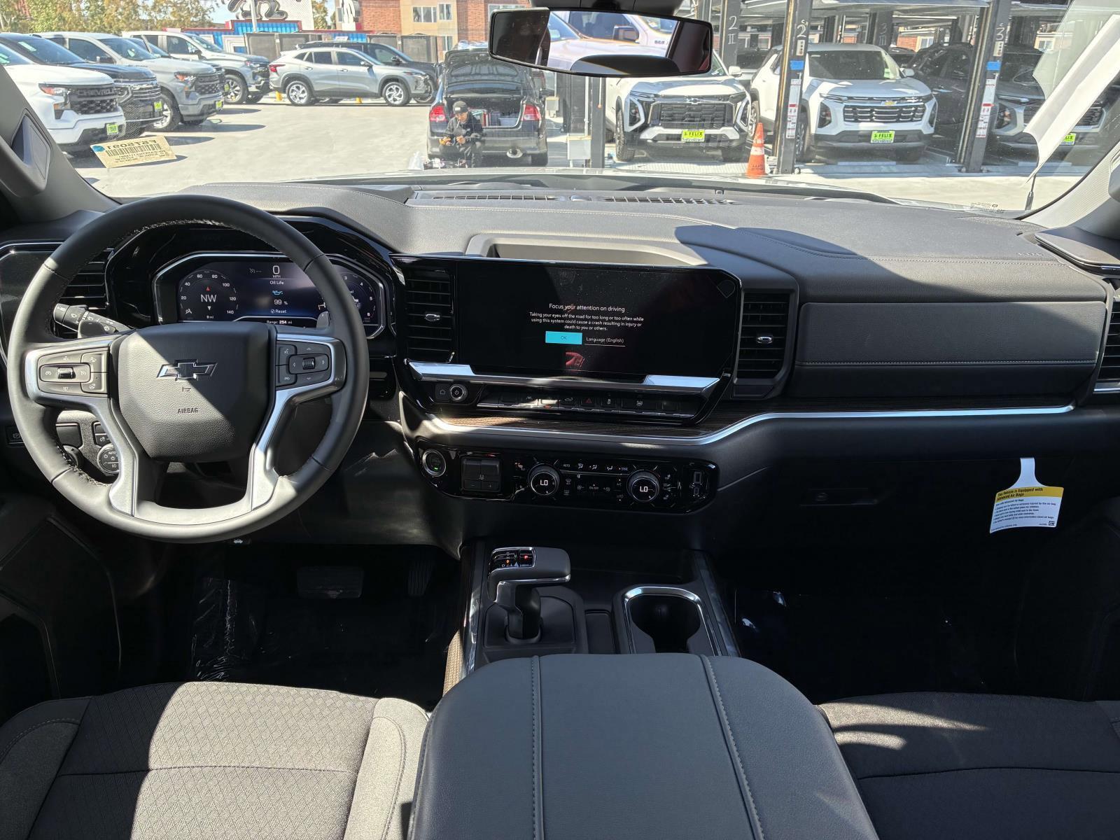2025 Chevrolet Silverado 1500 Vehicle Photo in LOS ANGELES, CA 90007-3794