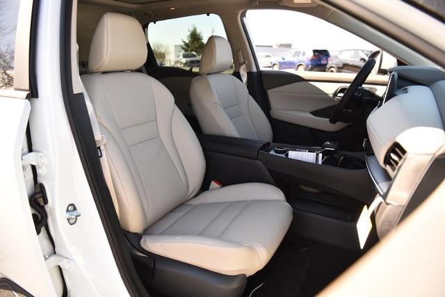 2025 Nissan Rogue Vehicle Photo in Ballwin, MO 63011