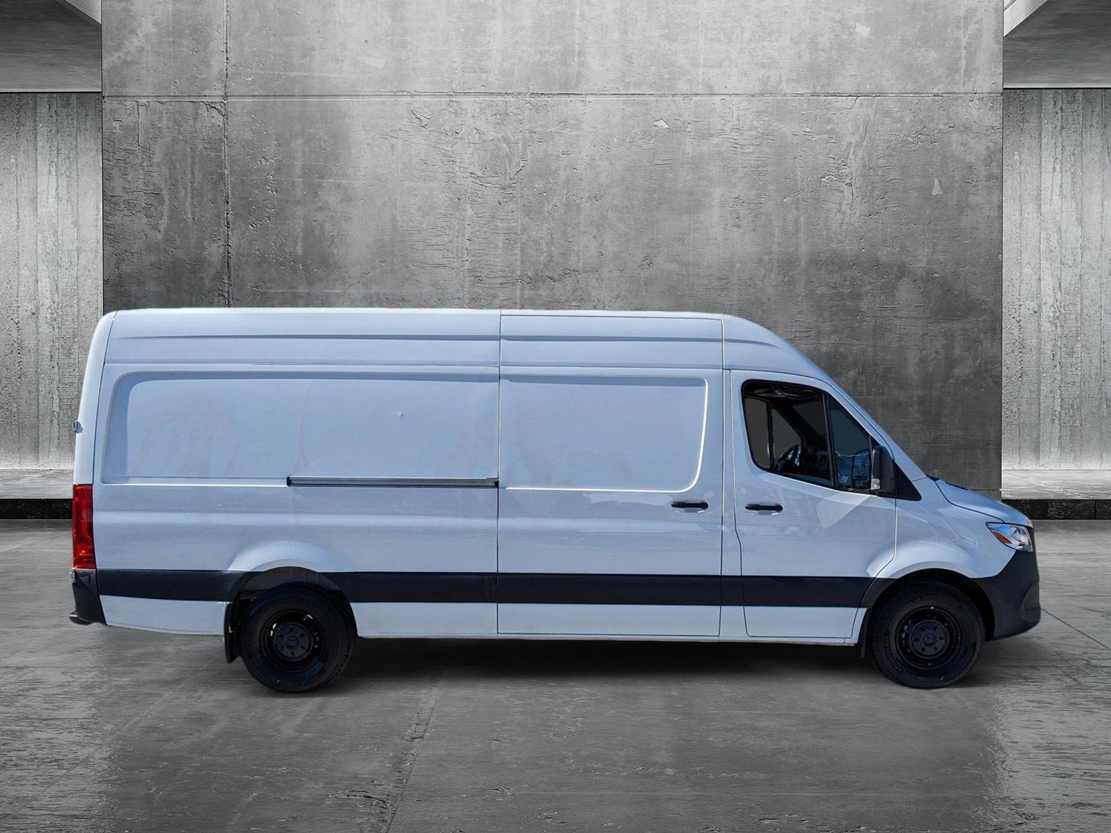 2023 Mercedes-Benz Sprinter Cargo Van Vehicle Photo in Margate, FL 33063