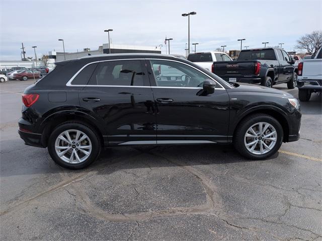2024 Audi Q3 Vehicle Photo in AURORA, CO 80012-4011