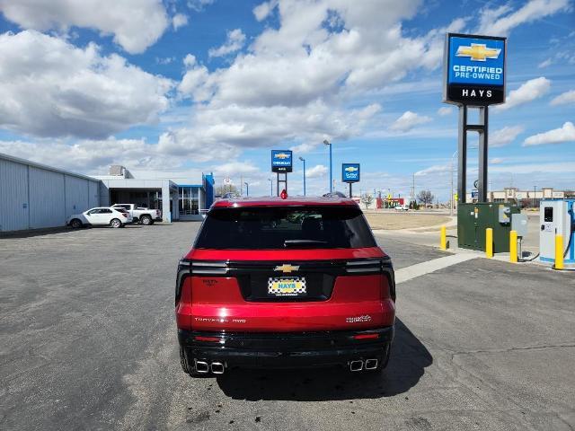 2025 Chevrolet Traverse Vehicle Photo in HAYS, KS 67601-1994