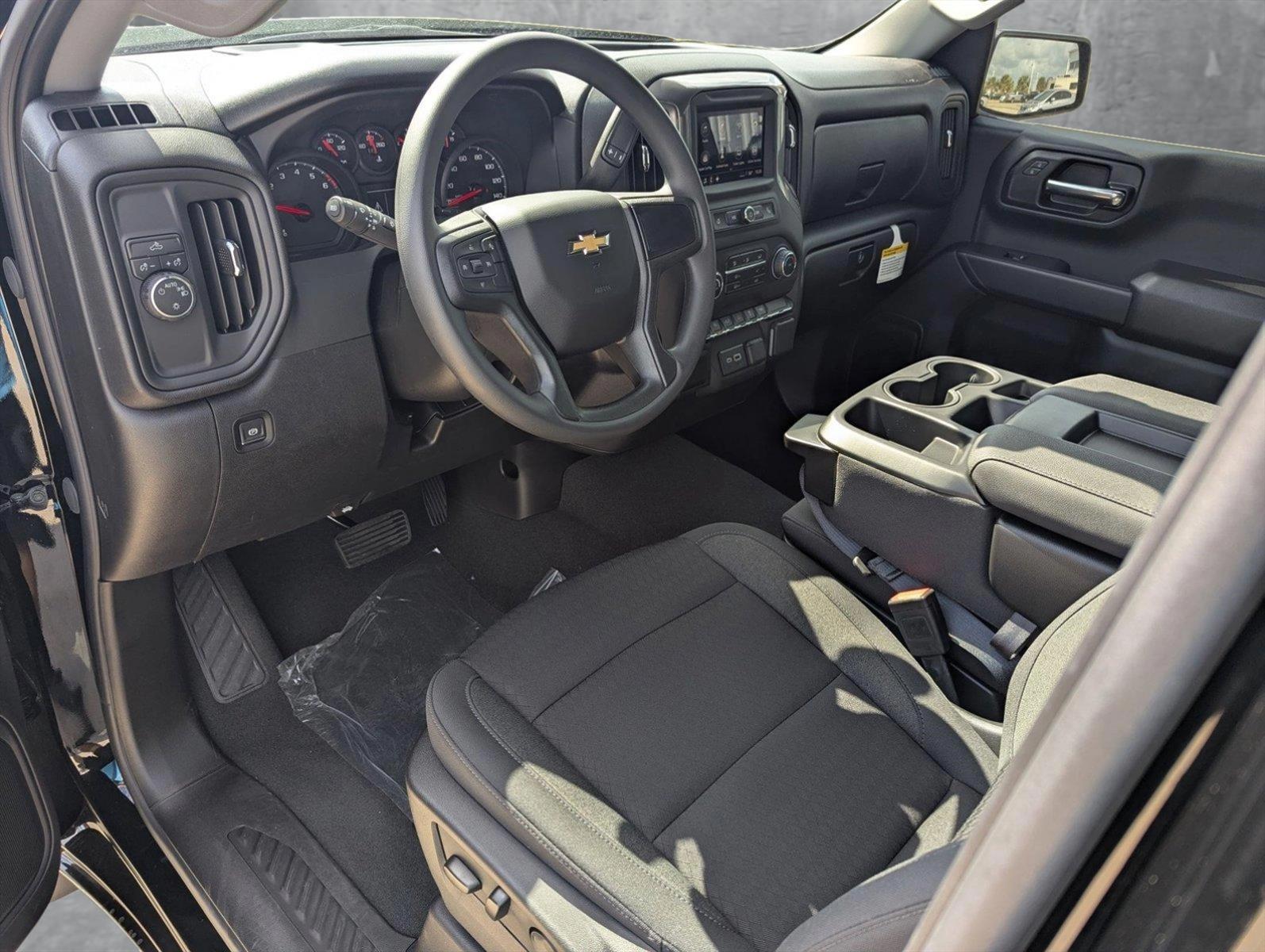 2025 Chevrolet Silverado 1500 Vehicle Photo in CORPUS CHRISTI, TX 78412-4902