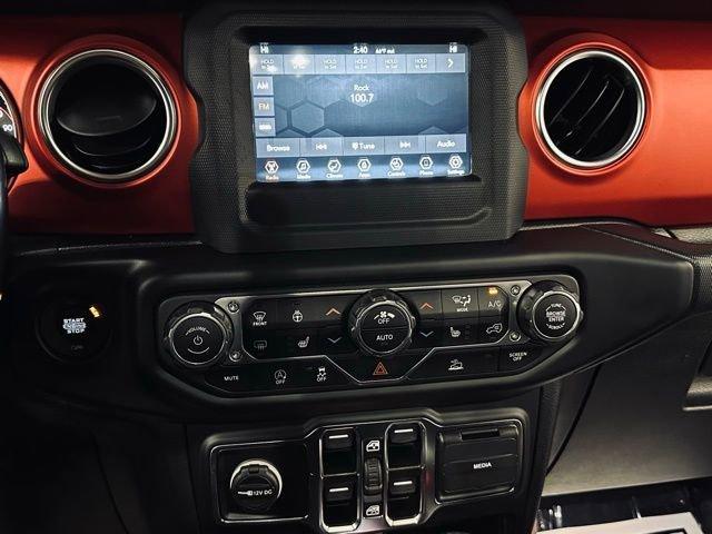 2021 Jeep Wrangler Vehicle Photo in MEDINA, OH 44256-9631