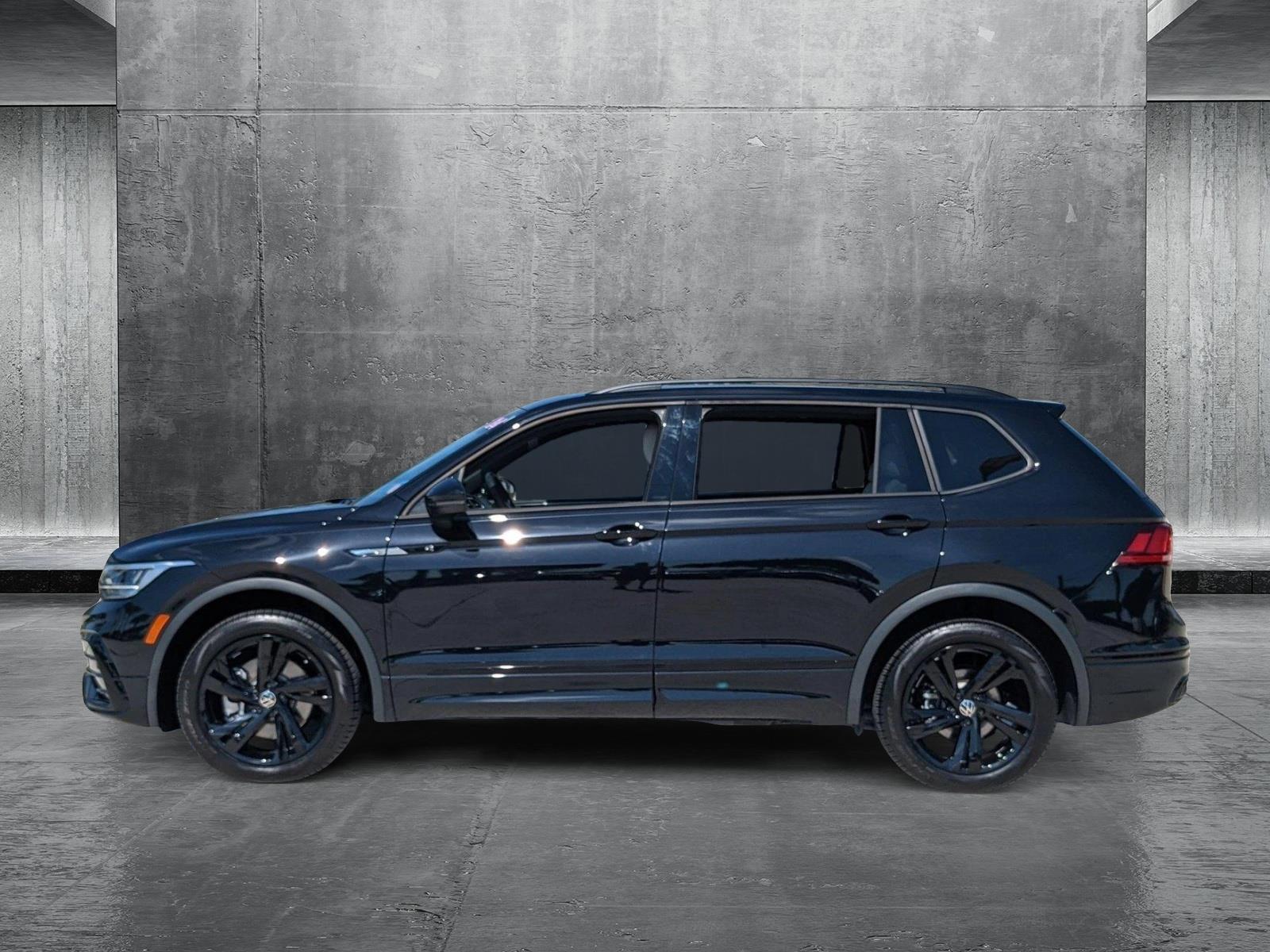2024 Volkswagen Tiguan Vehicle Photo in Davie, FL 33331