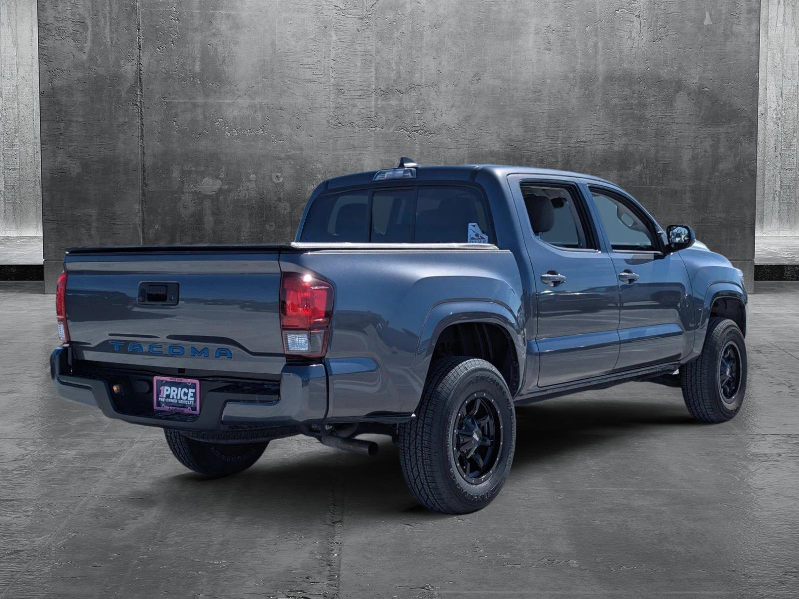 2022 Toyota Tacoma 2WD Vehicle Photo in Ft. Myers, FL 33907