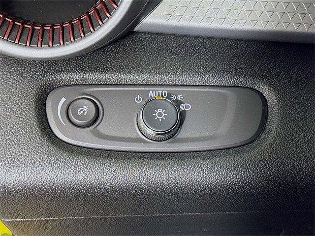 2025 Chevrolet Trax Vehicle Photo in PUYALLUP, WA 98371-4149
